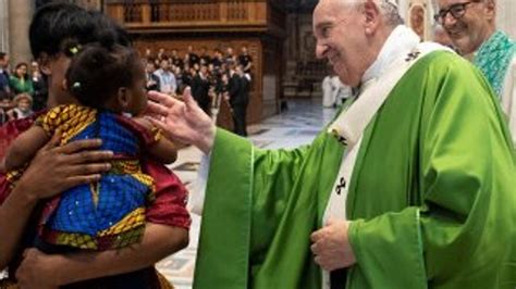 P­a­p­a­­d­a­n­ ­g­ö­ç­m­e­n­l­e­r­i­ ­k­o­r­u­m­a­ ­ç­a­ğ­r­ı­s­ı­